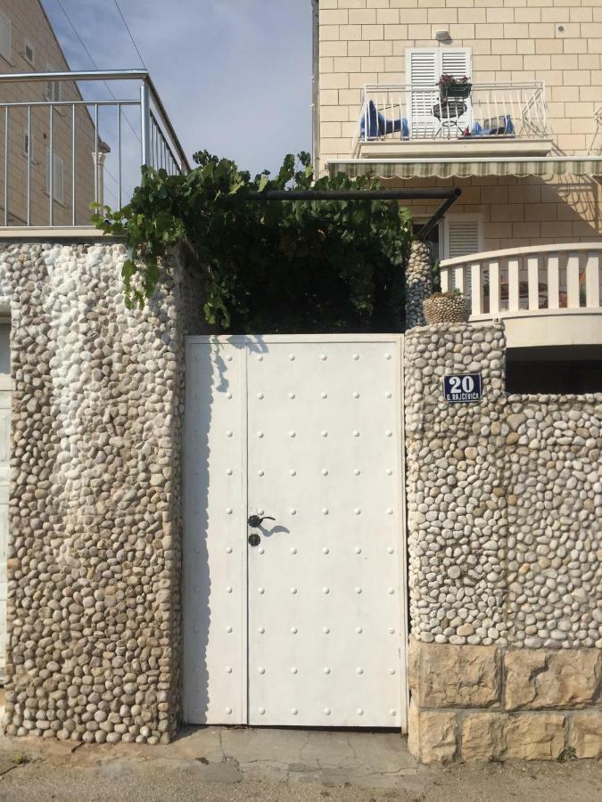 Apartment Dubcic: For Perfect Vacation Dubrovnik Eksteriør bilde